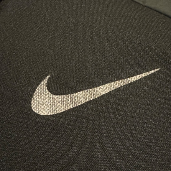 Nike | Men's Dri-Fit Jacket | Size XL - Picture 14 of 15